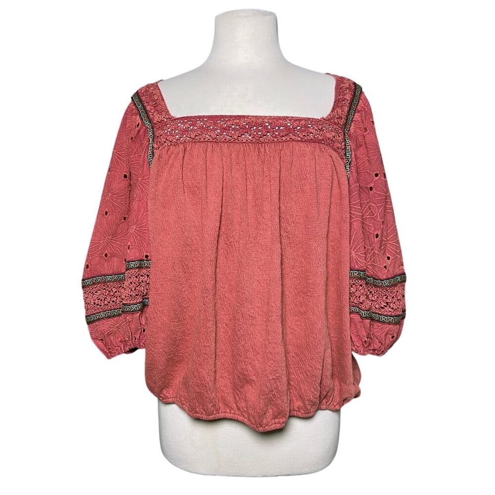 GIMMICKS Women’s Boho Enzyme Wash Red Embroidered Lace Sleeve Top